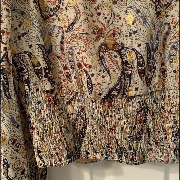 Fashion Nova cropped V-neck Blouse - Picture 7 of 9